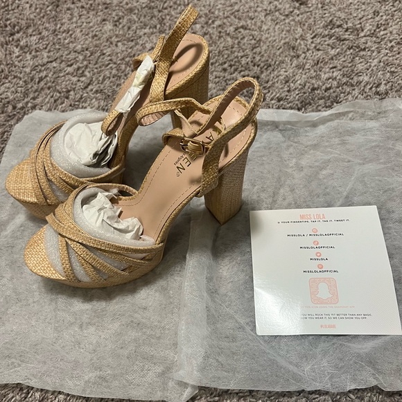 Miss Lola sandals heels - Picture 2 of 3